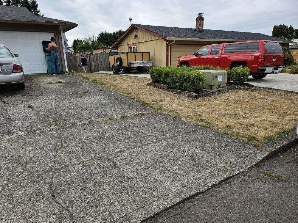 Local lawn mowing service experts serving Battle Ground, WA - TG Blessing Landscaping