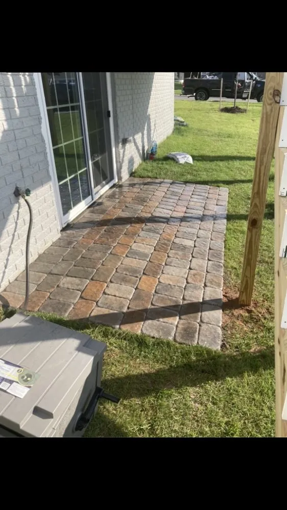 Affordable landscaping services in Halethorpe, MD by T&G Five Star Lawn Care & Home