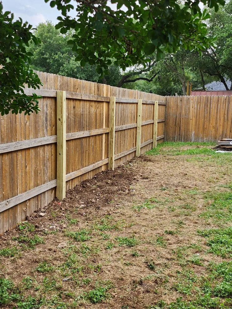 Expert yard cleanup service for outdoor upgrades in Luling, TX by TG Lawn,Tree & Fence