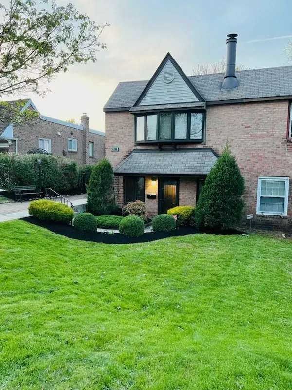 Professional yard maintenance in Rockledge, PA by TGP Landscaping