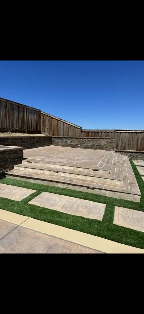 Reliable yard cleanup service near you across Pittsburg, CA - T&H Landscaping