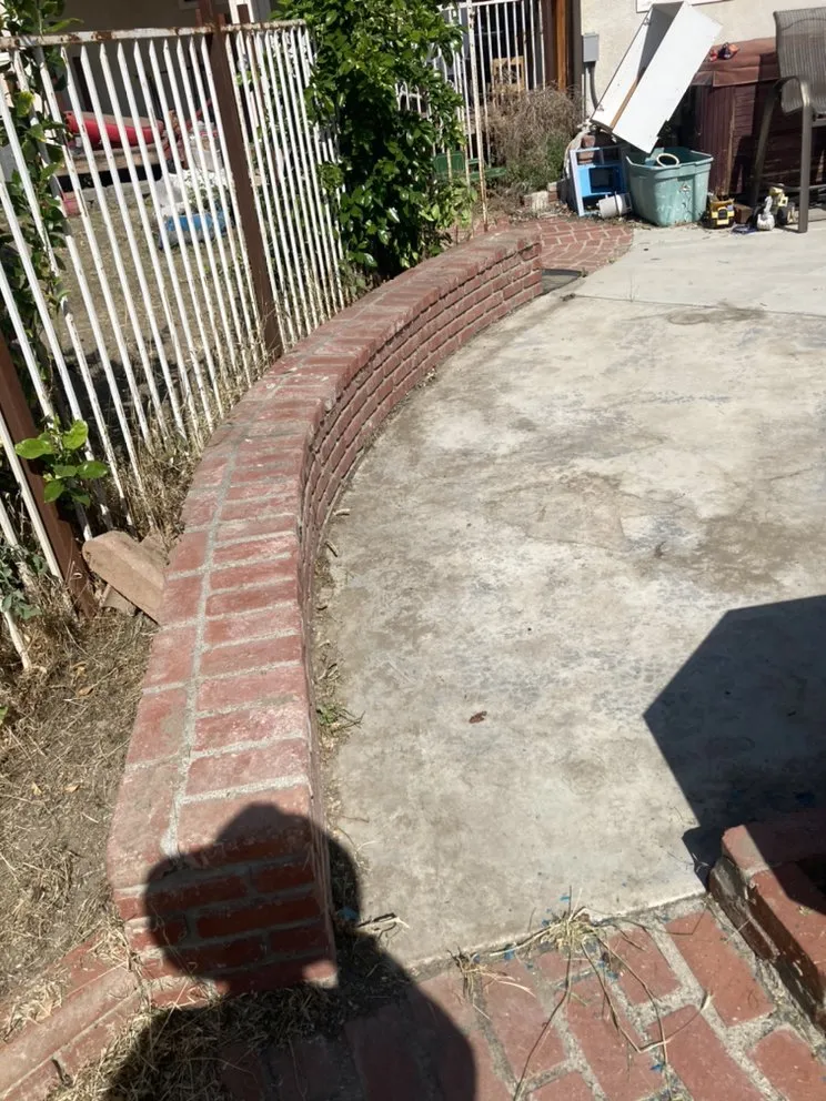Trusted outdoor landscaping in San Bernardino, CA by T&h landscaping