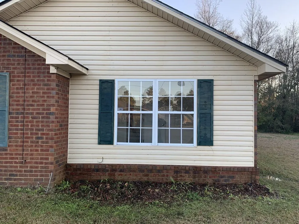 Professional garden landscaping for year-round maintenance across Hinesville, GA - T&H Property Preservation