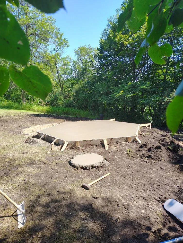 Professional lawn care service in West Fargo, ND - That 1 Guy