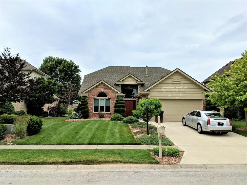 Expert lawn mowing service in Dayton, OH - That Lawn Guy