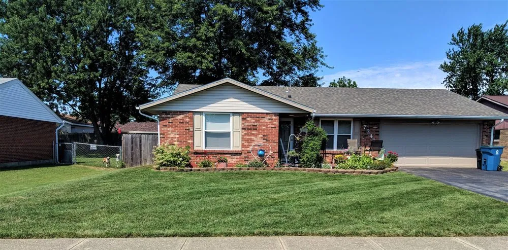 Reliable lawn care service in Dayton, OH by That Lawn Guy