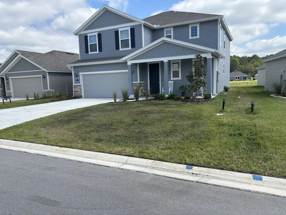 Reliable garden landscaping in Jacksonville, FL by That's Wuz Up