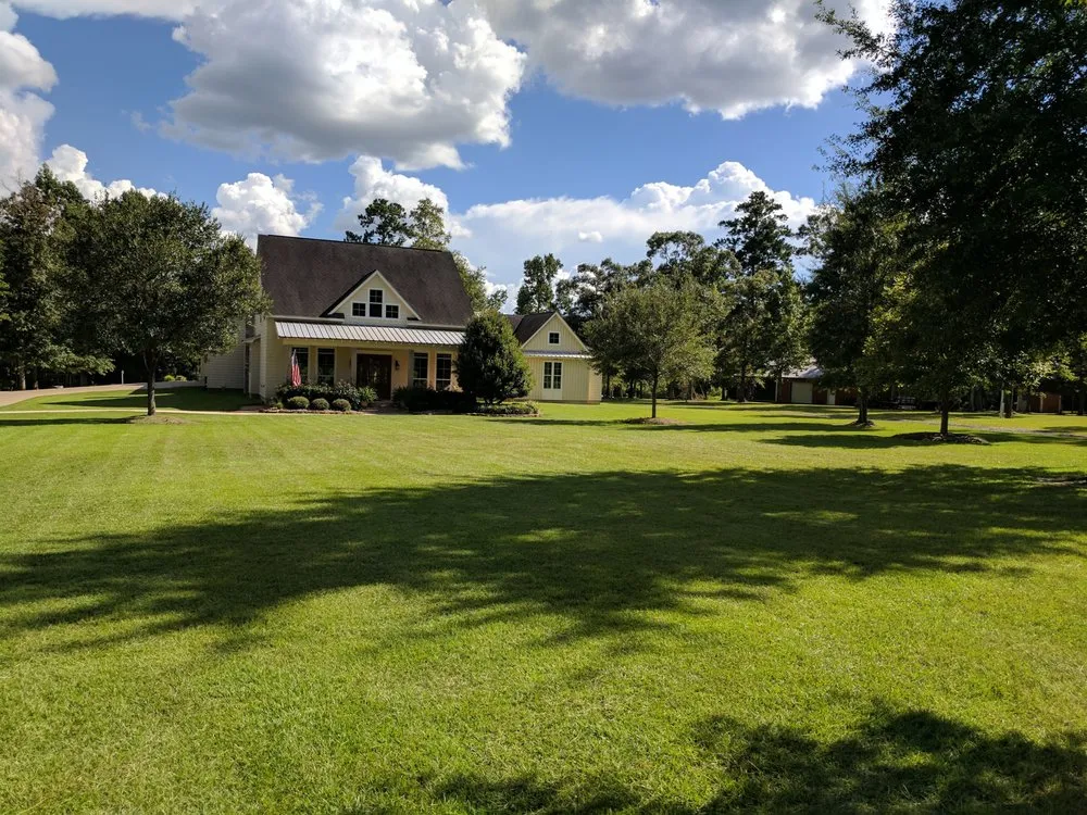 Expert lawn mowing service for residential properties across Groves, TX - The 409 Mowers