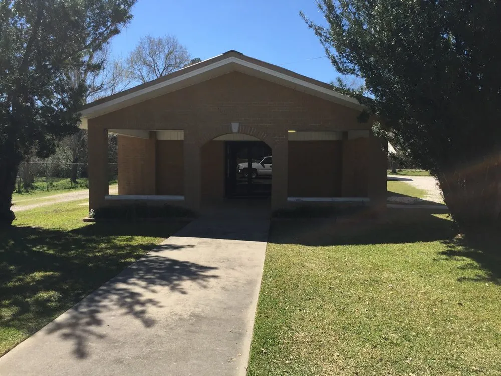 Trusted residential landscaping for year-round maintenance in Groves, TX by The 409 Mowers