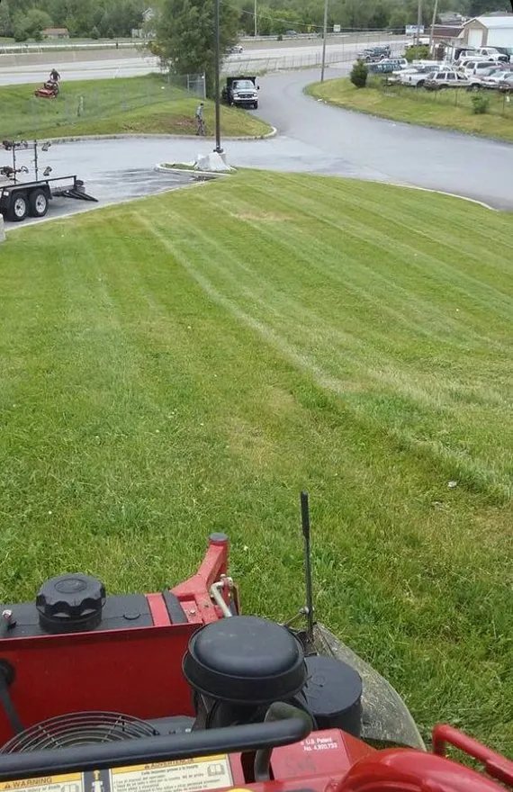 Trusted lawn mowing service in Dale City, VA - The American Company