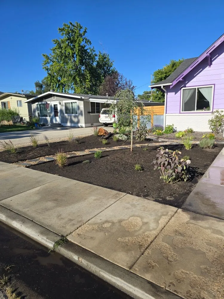 Custom landscape installation in Nampa, ID by The Artisan's Touch
