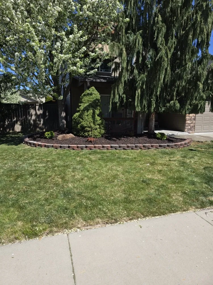 Trusted yard maintenance in Nampa, ID - The Artisan's Touch