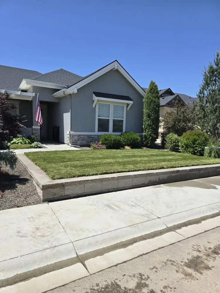 Custom residential landscaping in Nampa, ID - The Artisan's Touch