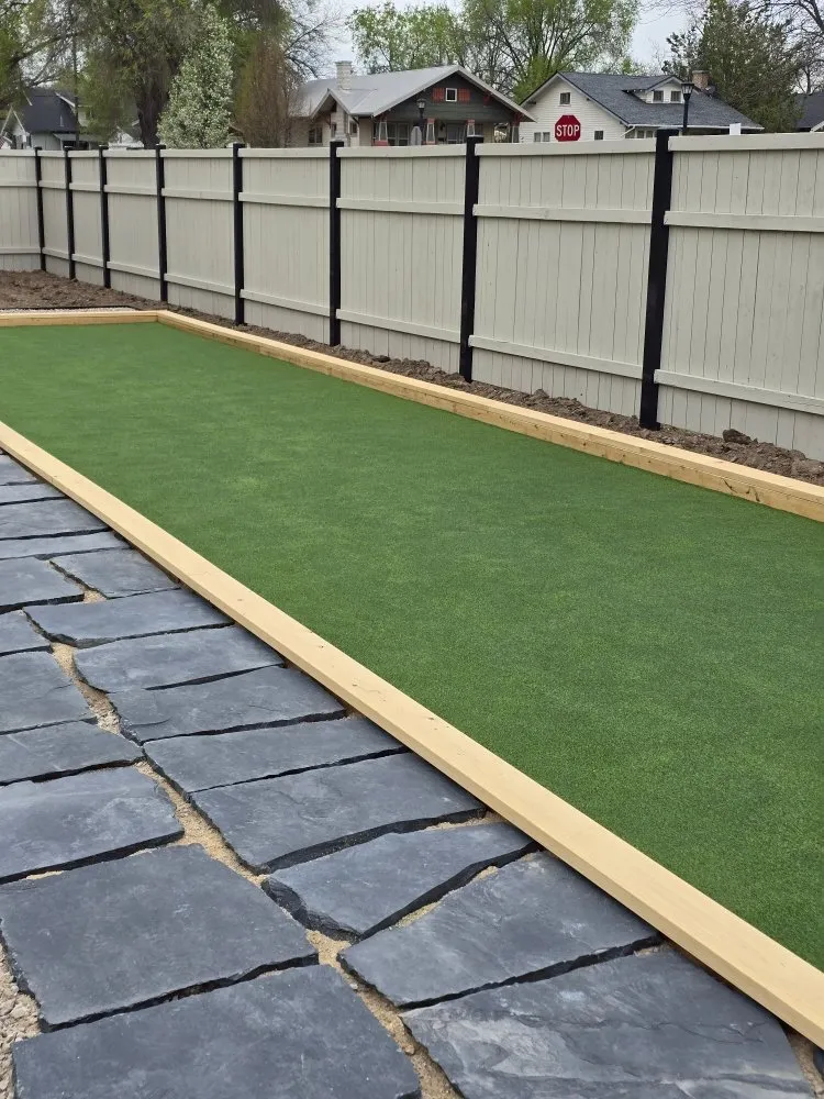 Top-rated yard maintenance in Nampa, ID by The Artisan's Touch