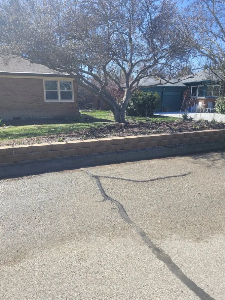 Reliable yard maintenance experts serving Nampa, ID - The Artisan's Touch