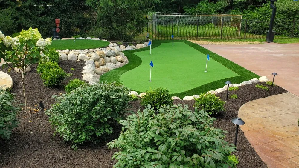 Top-rated landscape installation in Akron, OH - The Artistic Vision