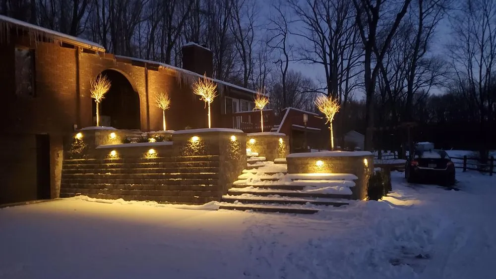 Reliable lawn care service experts serving Akron, OH - The Artistic Vision