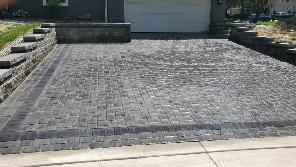 Custom landscaping services in Akron, OH by The Artistic Vision