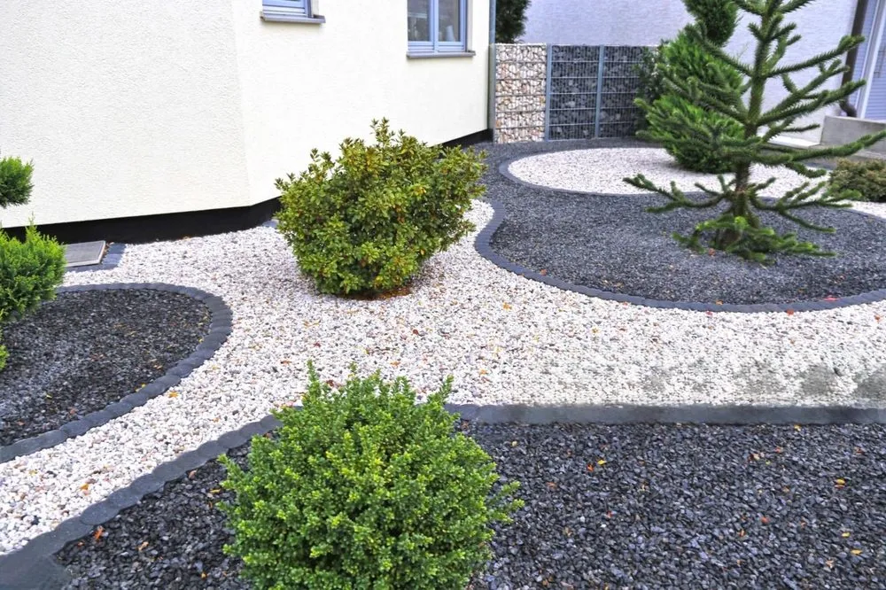 Custom outdoor landscaping experts serving Indianapolis, IN - The BackyarDream Landscaping