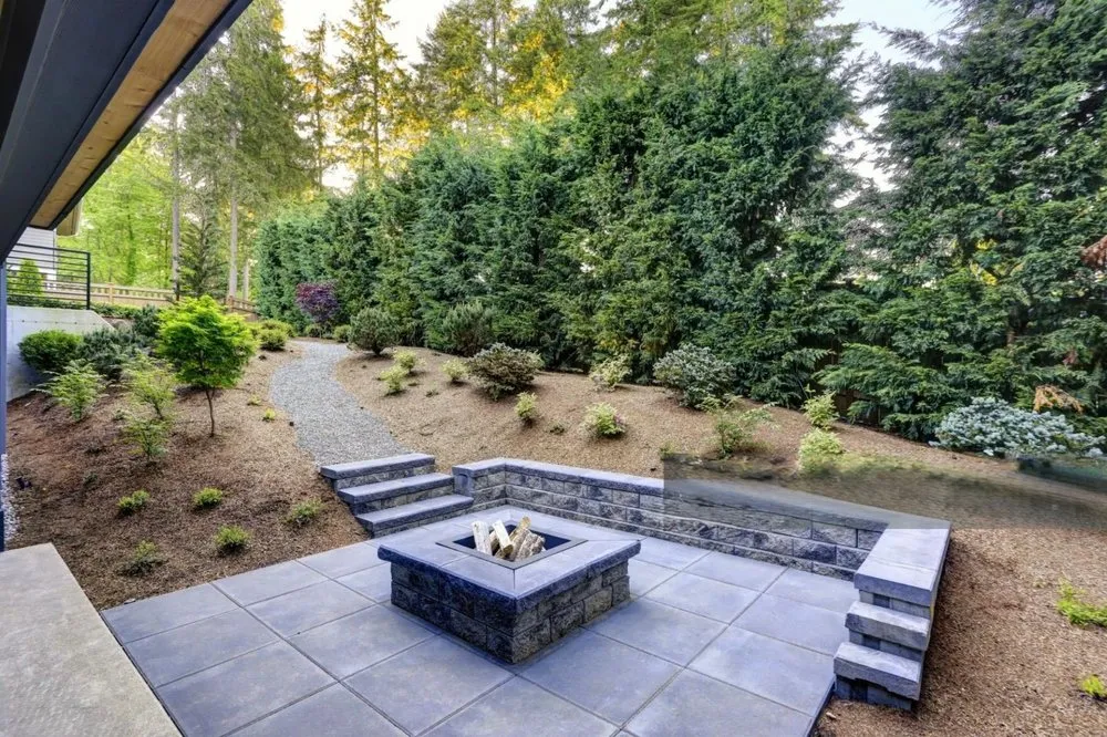 Local yard cleanup service for homes in Indianapolis, IN by The BackyarDream Landscaping