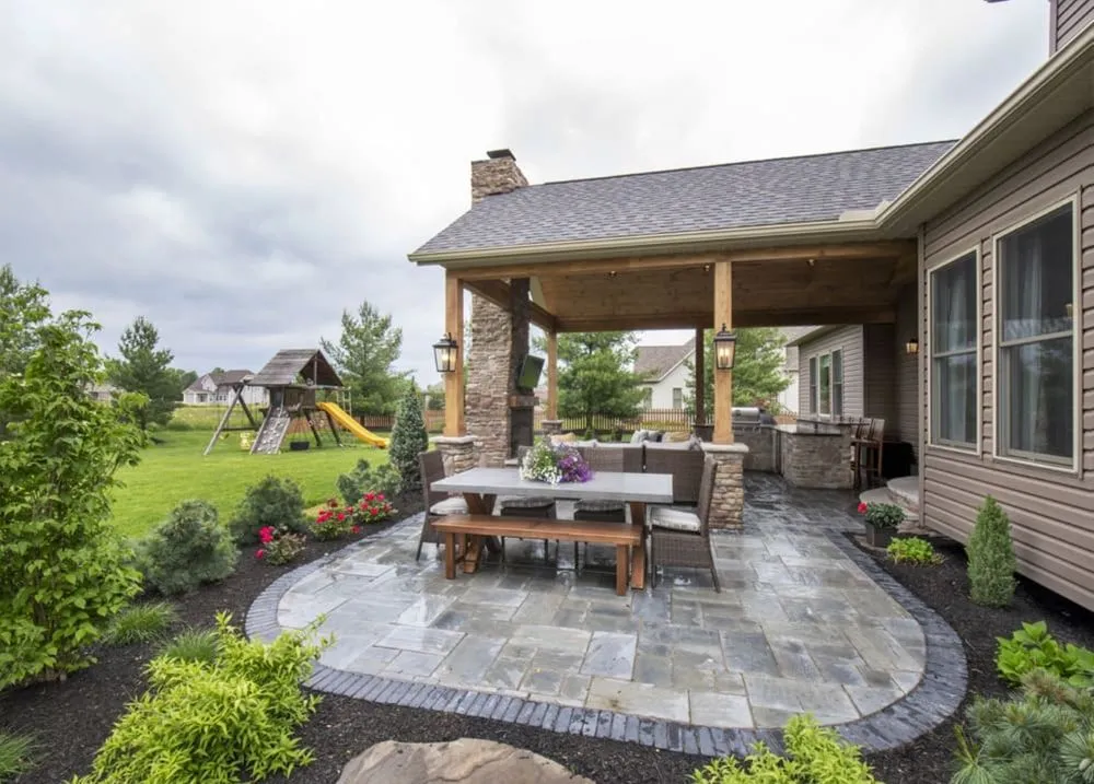 Top-rated landscape installation experts serving Indianapolis, IN - The BackyarDream Landscaping