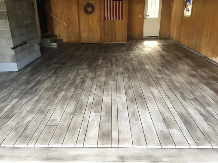 Professional lawn mowing service in Fort Walton Beach, FL - The Bay Boys