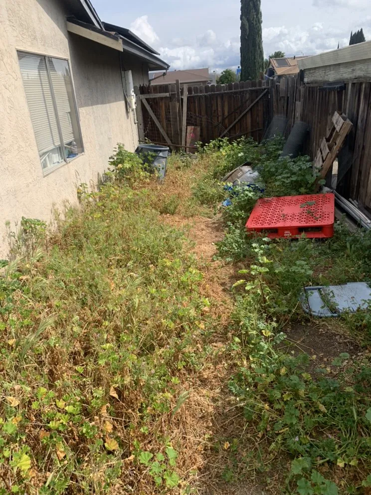 Custom garden landscaping in Pittsburg, CA by The Bays Landscape 925