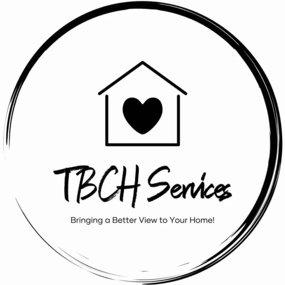 Local yard cleanup service in Chicago, IL by The Best Care Home Services