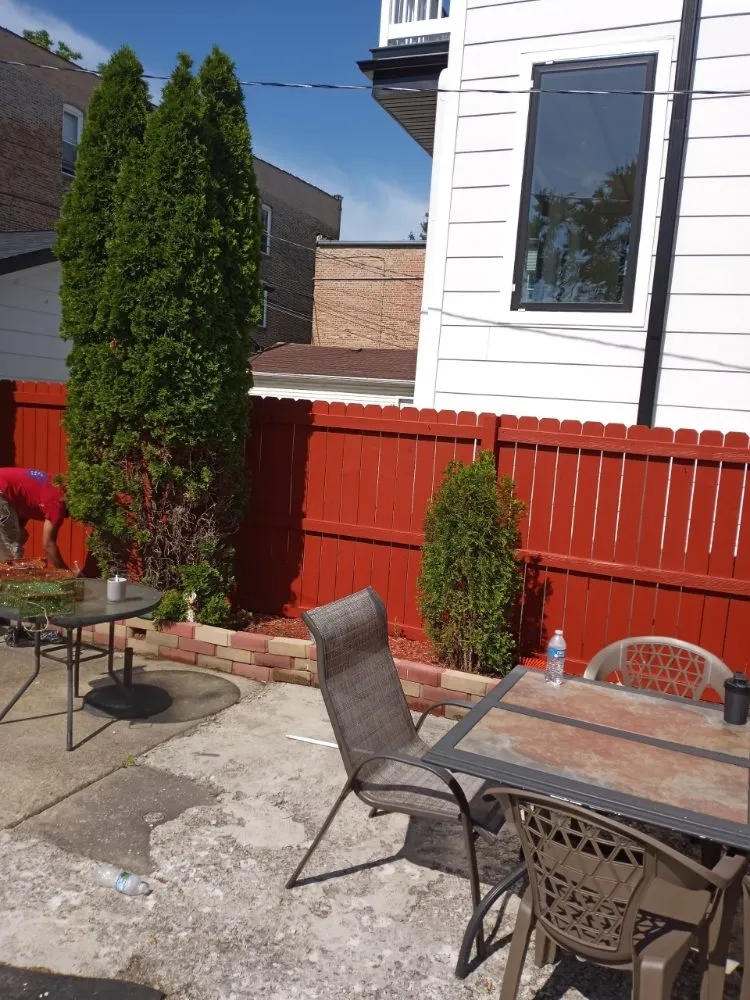 Affordable yard maintenance in Chicago, IL - The Best Care Home Services