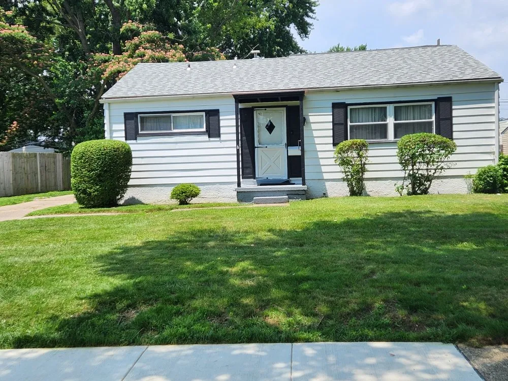 Top-rated garden landscaping in Newark, MD - The Best Cut Lawn Service