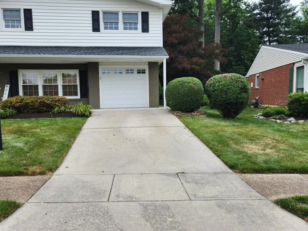 Custom yard cleanup service experts serving Newark, MD - The Best Cut Lawn Service