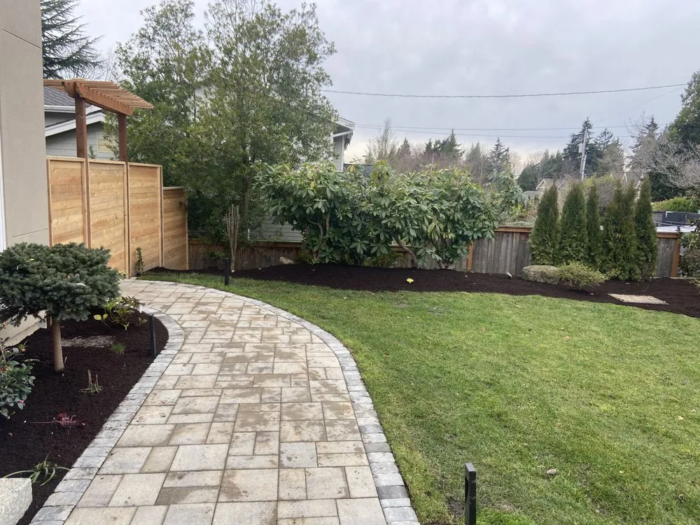 Trusted outdoor landscaping in Federal Way, WA by The Best Green Landscape