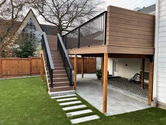 The Best Green Landscape Logo