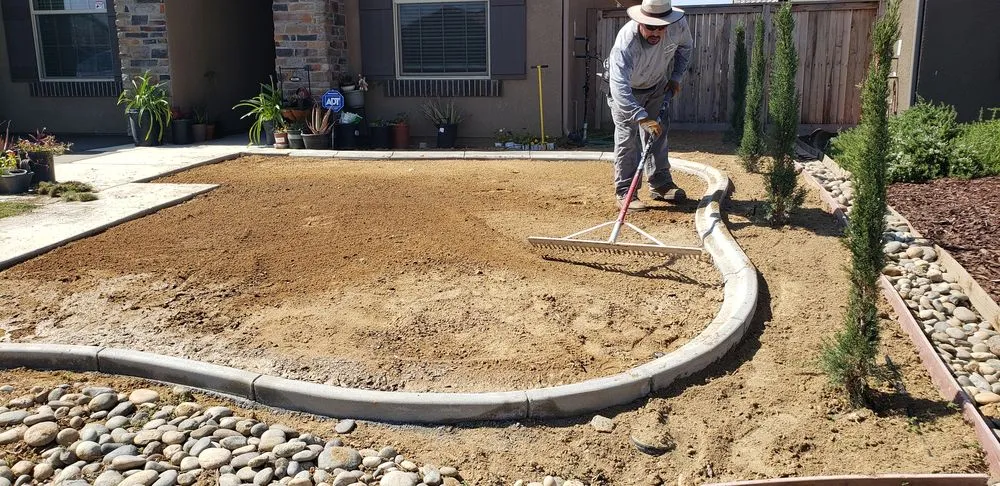 Top-rated garden landscaping in Bakersfield, CA by The Best Landscaping