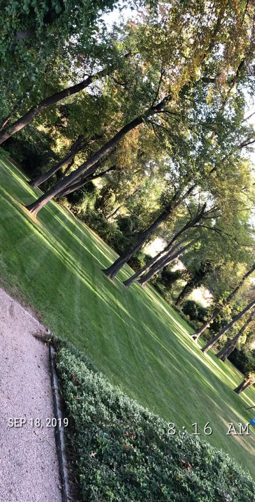 Trusted yard cleanup service experts serving Coventry, RI - The Big Family Landscaping