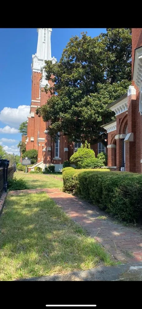 Local outdoor landscaping experts serving Grovetown, GA - The Binzha Landscape