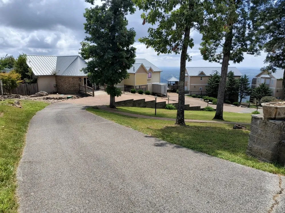 Expert yard cleanup service in LaFollette, TN - The Black Creek