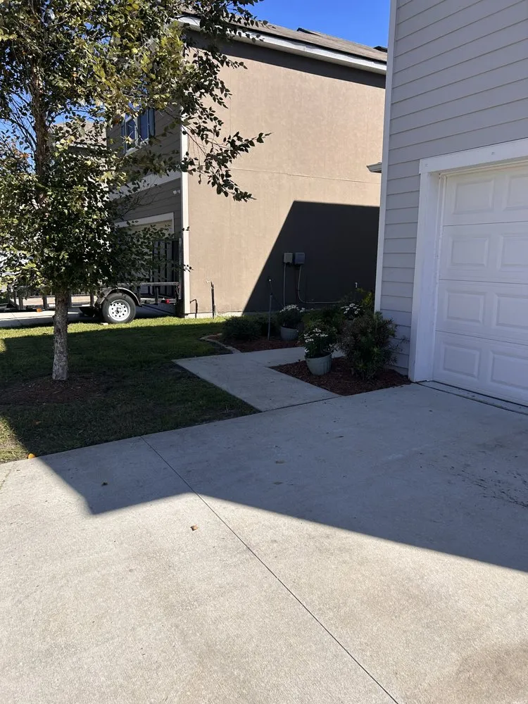 Trusted yard cleanup service near you in St. Simons Island, GA by The Blooming Yard
