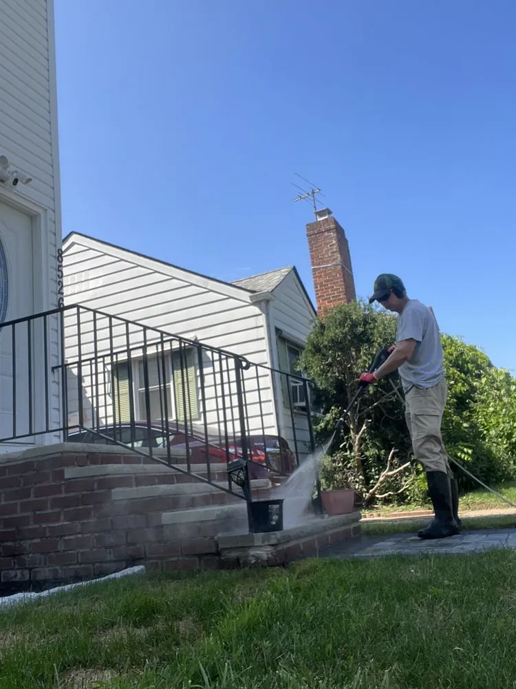 Affordable lawn mowing service near you in New York, NY by The Blue Sprayer