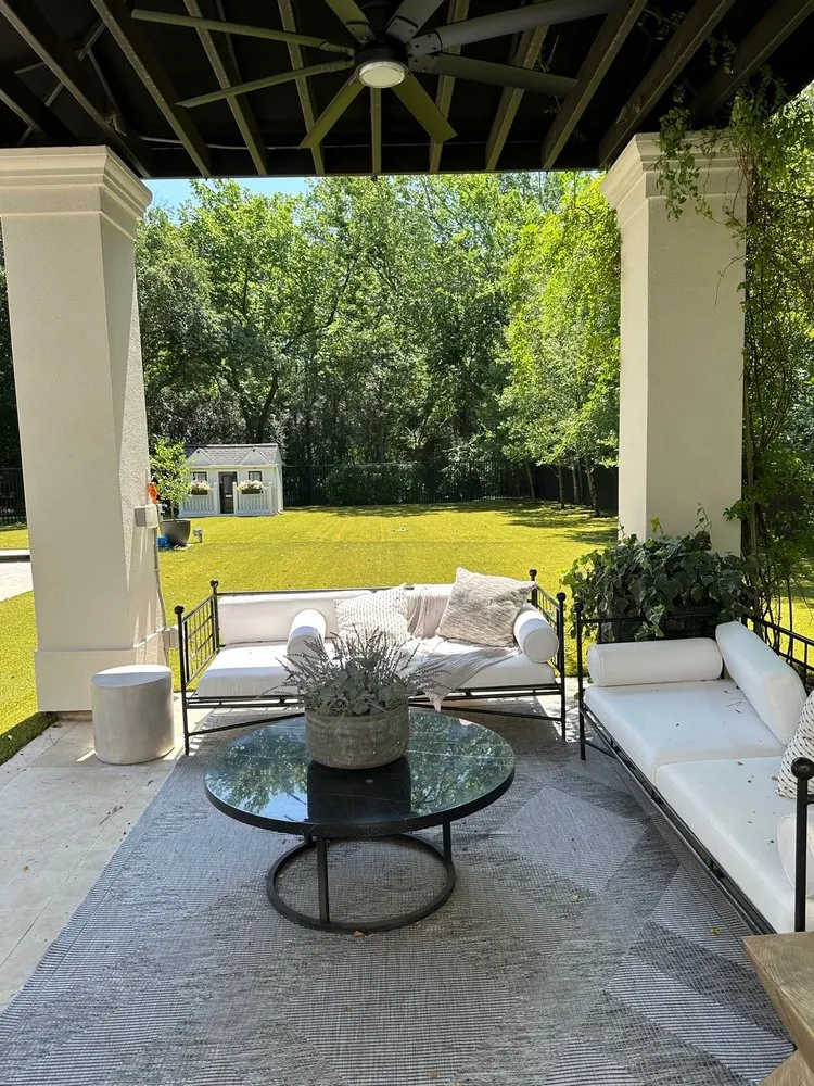 Top-rated landscaping services for homes in Houston, TX by The Box Yard Landscaping