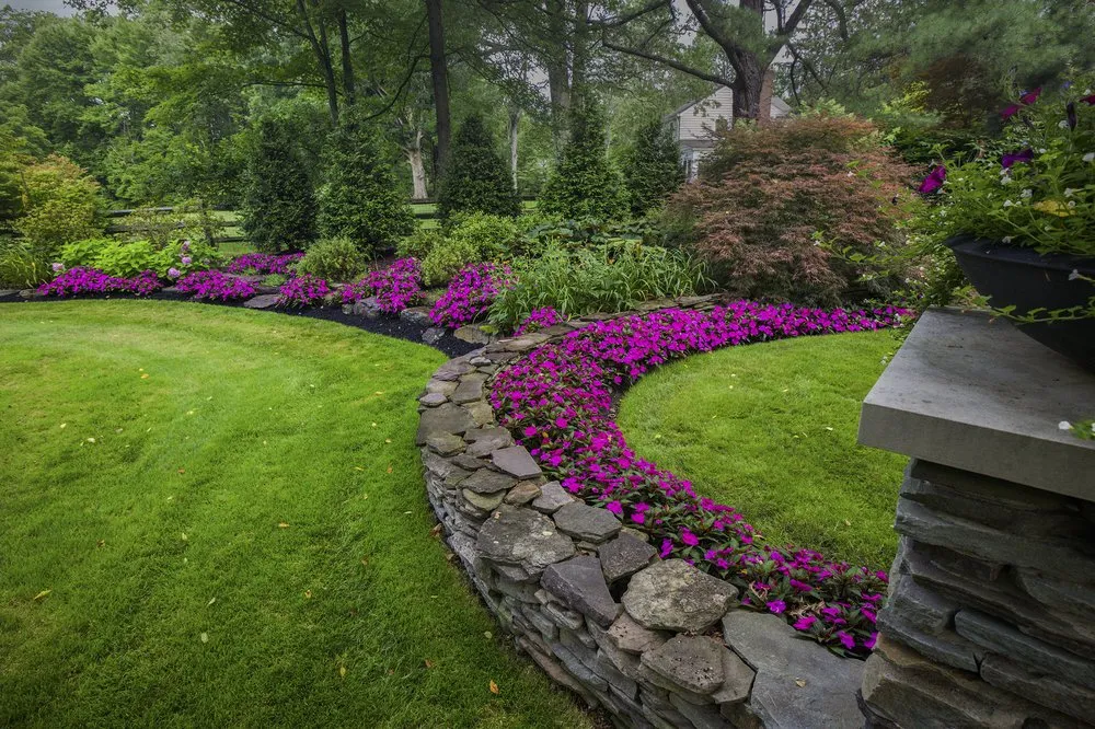 Reliable outdoor landscaping experts serving Chesterland, OH - The Bremec Group