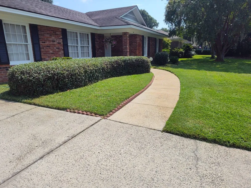 Top-rated garden landscaping in Savannah, GA - The Brothers Landscaping