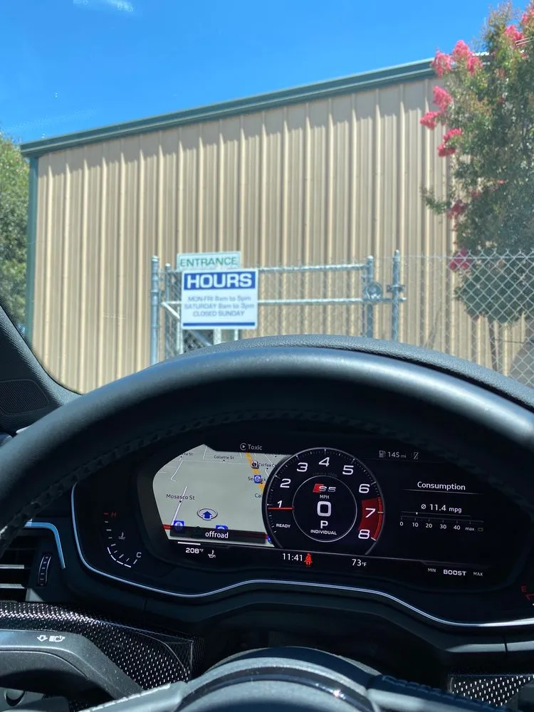 Local landscaping services in Bakersfield, CA by The Bulk Yard