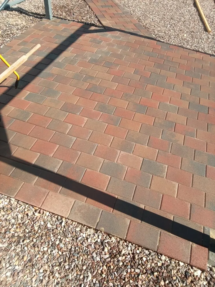 Professional garden landscaping for beautiful yards in Tucson, AZ by The Busy Beas