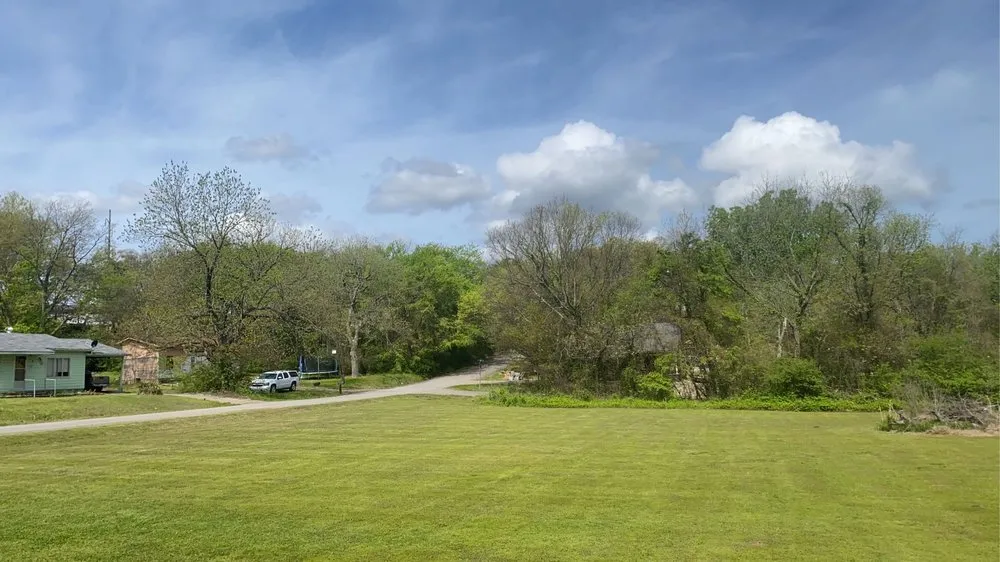 Professional yard cleanup service in Howe, OK by The Clean Up Crew