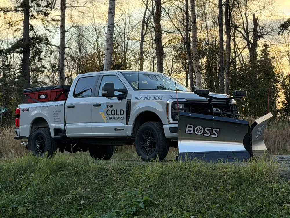 Local yard cleanup service in Anchorage, AK - The Cold Standard