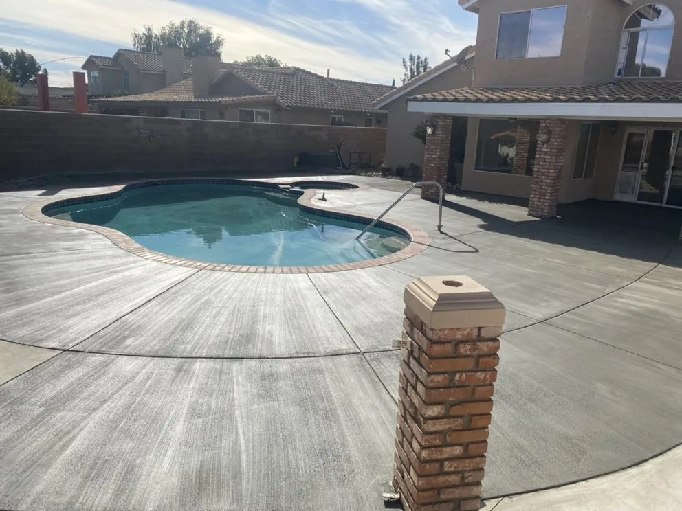Custom landscape installation in Hemet, CA - The Concrete Guys