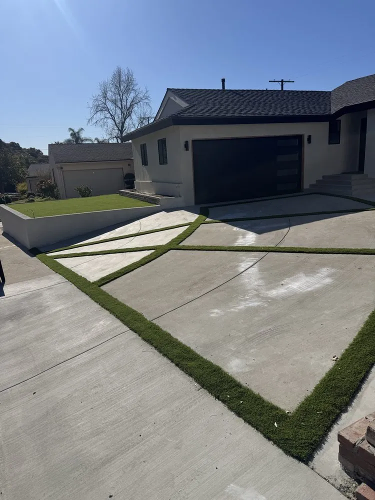 Local yard cleanup service experts serving Hemet, CA - The Concrete Guys