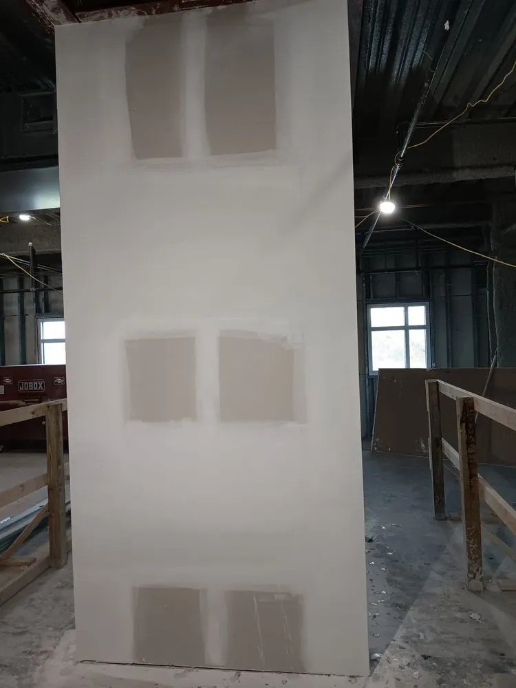 Expert yard cleanup service for beautiful yards across Zephyrhills, FL - The Crafty Couple