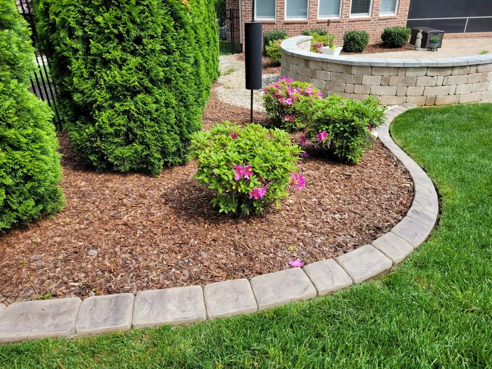 Expert yard cleanup service experts serving Rockvale, TN - The Curbing Edge